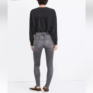 10" High-Rise Skinny Jeans in Oakwood Wash SZ 24